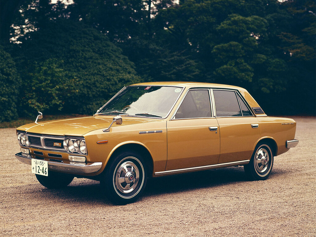Nissan Laurel (C30) 1 поколение, седан (04.1968 - 03.1972)